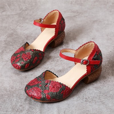 SOCOFY Retro Leather Embossed Floral Buckle Ankle Strap Block Heel D’orsay Pumps